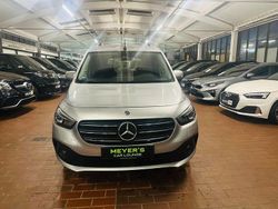 Silber Gebraucht 2025 Mercedes 180 Edition Limousine | 29.900 € (Guter Preis)