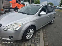 Grau Gebraucht 2009 Kia Ceed Vision Kombi | 2.150 € (Guter Preis)