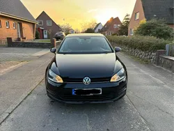 Schwarz Gebraucht 2014 VW Golf VII Kleinwagen | 7.900 € (Fairer Preis)