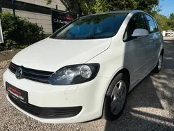 Weiß Gebraucht 2009 VW Golf Plus Cross Comfortline Van / Kleinbus | 4.990 € (Fairer Preis)