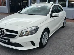 Weiß Gebraucht 2016 Mercedes A180 Limousine | 9.990 € (Fairer Preis)