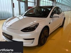 Weiß Gebraucht 2021 Tesla Model 3 Standard Range Limousine | 25.500 € (Fairer Preis)