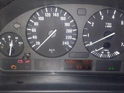 Blau Gebraucht 1999 BMW 523 Limousine | 5.000 € (Teuer)