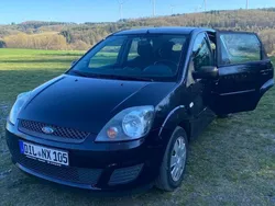 Blau Gebraucht 2007 Ford Fiesta Style Kleinwagen | 1.750 € (Guter Preis)