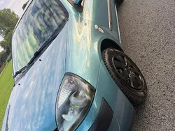 Blau Gebraucht 2003 Renault Clio II Kleinwagen | 1.490 €