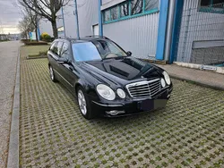 Schwarz Gebraucht 2009 Mercedes E220 Kombi | 4.000 € (Superpreis)