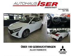 Weiß Gebraucht 2024 Hyundai i20 Trend Limousine | 16.490 € (Guter Preis)