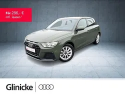 Distriktgrün metallic Gebraucht 2024 Audi A1 Sportback Advanced Plus Kleinwagen | 21.470 € (Guter Preis)