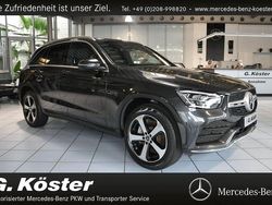 Grau Gebraucht 2021 Mercedes GLC300e AMG line SUV | 34.900 € (Fairer Preis)