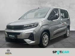 Grau Gebraucht 2024 Opel Combo Life Kombi | 24.940 € (Etwas zu teuer)
