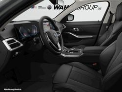 Metallic Gebraucht 2024 BMW 320 Comfort Edition Kombi | 45.910 € (Teuer)