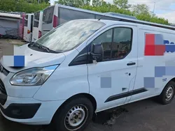 Weiß Gebraucht 2015 Ford Transit Custom Van / Kleinbus | 9.999 €