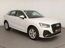 Weiß Gebraucht 2023 Audi Q2 S-Line SUV | 30.660 € (Superpreis)