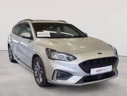 Polarsilber metallic Gebraucht 2021 Ford Focus ST-Line Kombi | 14.490 € (Guter Preis)