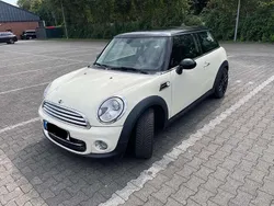 Beige Gebraucht 2013 Mini Cooper D Kleinwagen | 7.500 € (Fairer Preis)