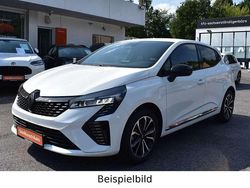 Weiß Neu 2025 Renault Clio V Techno Limousine | 21.790 € (Fairer Preis)