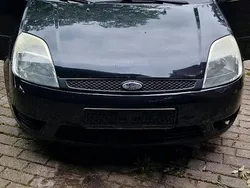 Schwarz Gebraucht 2004 Ford Fiesta Kleinwagen | 650 € (Guter Preis)