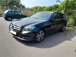 Schwarz Gebraucht 2016 Mercedes E220 Kombi | 18.890 € (Fairer Preis)