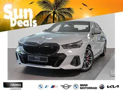 M brooklyn grau metallic Gebraucht 2024 BMW i5 Comfort Edition Limousine | 64.750 €