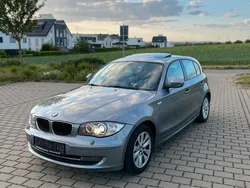 Grau Gebraucht 2010 BMW 118 Kleinwagen | 5.500 € (Fairer Preis)
