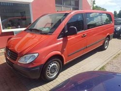 Rot Gebraucht 2009 Mercedes Vito Van / Kleinbus | 7.200 €