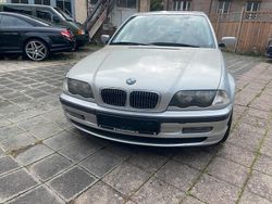 Silber Gebraucht 2000 BMW 320 Limousine | 1.600 € (Superpreis)