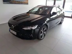 Schwarz Gebraucht 2023 Volvo 360 Limousine | 37.450 € (Superpreis)