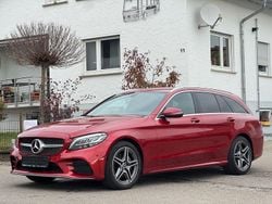 Rot Gebraucht 2018 Mercedes C180 AMG line Kombi | 20.990 € (Etwas zu teuer)