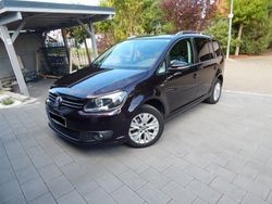 Violet Gebraucht 2013 VW Touran Life Van / Kleinbus | 9.990 € (Etwas zu teuer)