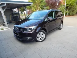 Violet Gebraucht 2013 VW Touran Life Van / Kleinbus | 9.990 € (Etwas zu teuer)