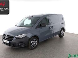 Grau Gebraucht 2024 Mercedes Citan 113 Van / Kleinbus | 23.880 € (Superpreis)