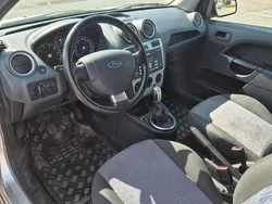 Grau Gebraucht 2008 Ford Fiesta Kleinwagen | 2.300 € (Etwas zu teuer)