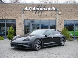 Schwarz Neu 2025 Porsche Taycan Cross Turismo Limousine | 100.543 € (Guter Preis)