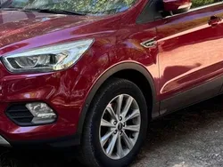 Rot Gebraucht 2019 Ford Kuga Titanium SUV | 18.500 € (Fairer Preis)