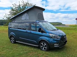 Blau Gebraucht 2021 Ford Tourneo Custom Active Van / Kleinbus | 49.900 €