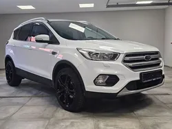 Weiß Gebraucht 2018 Ford Kuga Trend SUV | 13.700 € (Guter Preis)