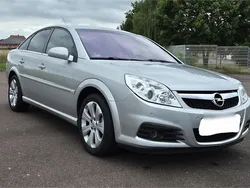 Silber Gebraucht 2008 Opel Vectra Limousine | 4.750 € (Teuer)