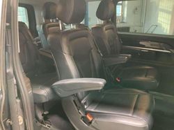 Blau Gebraucht 2017 Mercedes 250 Avantgarde Edition Kombi | 33.800 € (Etwas zu teuer)