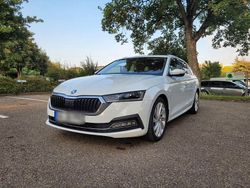 Silber Gebraucht 2020 Skoda Octavia Kombi | 16.300 € (Teuer)