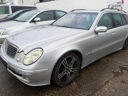 Grau Gebraucht 2003 Mercedes E320 Avantgarde Kombi | 1.300 € (Superpreis)