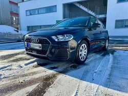 Blau Gebraucht 2021 Audi A1 Sportback Advanced Kleinwagen | 17.590 € (Fairer Preis)