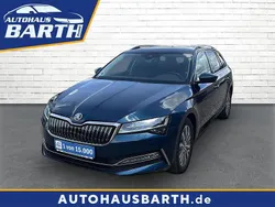 Lavablau metallic (metallic) Gebraucht 2022 Skoda Superb Style Kombi | 24.390 € (Guter Preis)