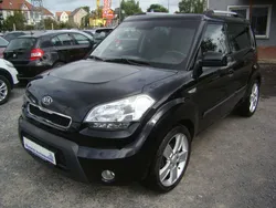 Schwarz metallic Gebraucht 2009 Kia Soul Spirit SUV | 6.470 € (Fairer Preis)