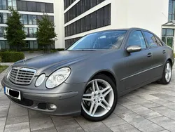 Grau Gebraucht 2004 Mercedes E320 Limousine | 4.990 € (Fairer Preis)