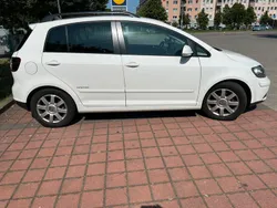 Weiß Gebraucht 2008 VW Golf Plus United Van / Kleinbus | 4.000 € (Teuer)