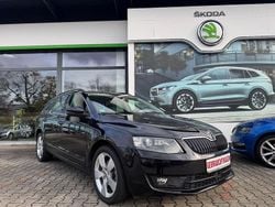 Cerna magic/black magic Gebraucht 2016 Skoda Octavia Style Kombi | 14.990 € (Fairer Preis)