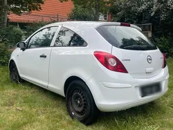 Weiß Gebraucht 2011 Opel Corsa Eco Kleinwagen | 1.699 € (Fairer Preis)