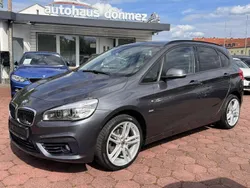 Grau Gebraucht 2017 BMW 220 Active Tourer Sport Line Van / Kleinbus | 19.900 € (Fairer Preis)