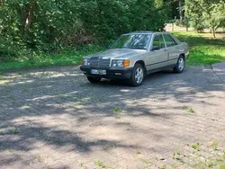Gold Gebraucht 1988 Mercedes 190 Limousine | 9.800 €