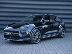 Schwarz Gebraucht 2024 Porsche Macan SUV | 99.825 € (Fairer Preis)